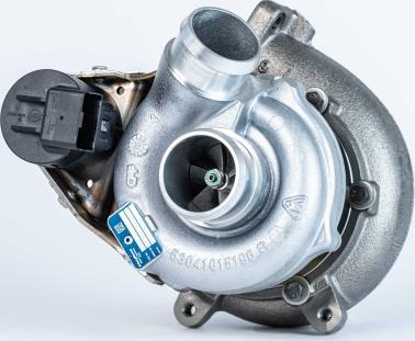 BorgWarner 5304 988 0116 - Kompresors, Turbopūte adetalas.lv