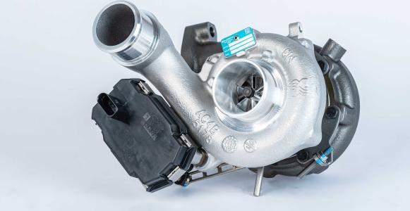 BorgWarner 53039880432 - Kompresors, Turbopūte adetalas.lv