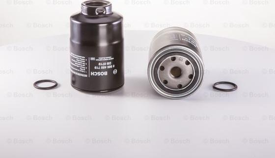 BOSCH 0 986 450 719 - Degvielas filtrs adetalas.lv