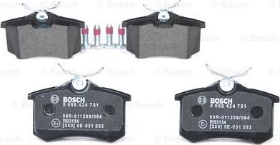 BOSCH 0 986 424 751 - Bremžu uzliku kompl., Disku bremzes adetalas.lv