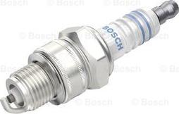 BOSCH 0 241 235 564 - Aizdedzes svece adetalas.lv