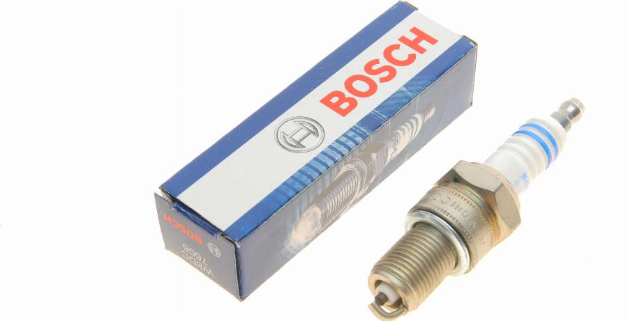 BOSCH 0 241 229 715 - Aizdedzes svece adetalas.lv