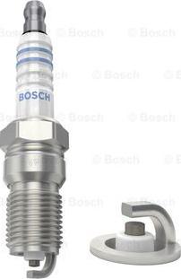 BOSCH 0 241 235 753 - Aizdedzes svece adetalas.lv