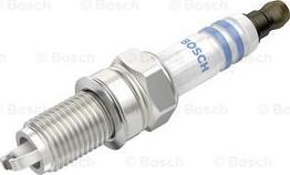 BOSCH 0 242 145 503 - Aizdedzes svece adetalas.lv