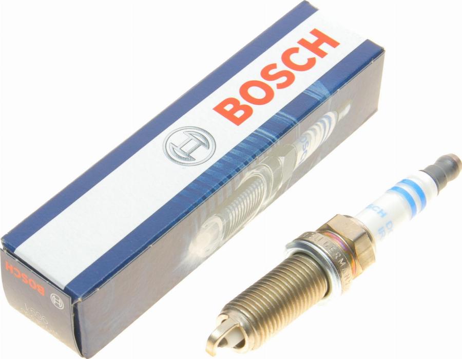 BOSCH 0 242 135 553 - Aizdedzes svece adetalas.lv