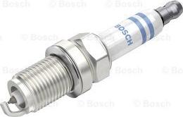 BOSCH 0 242 245 576 - Aizdedzes svece adetalas.lv