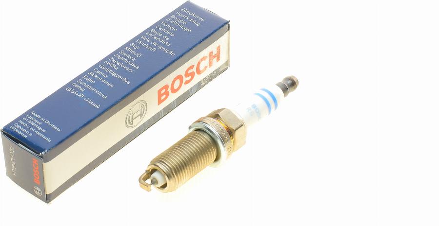 BOSCH 0 242 240 619 - Aizdedzes svece adetalas.lv