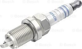 BOSCH 0 242 235 986 - Aizdedzes svece adetalas.lv