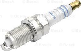 BOSCH 0 242 235 588 - Aizdedzes svece adetalas.lv