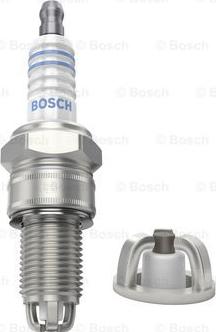 BOSCH 0 242 235 664 - Aizdedzes svece adetalas.lv