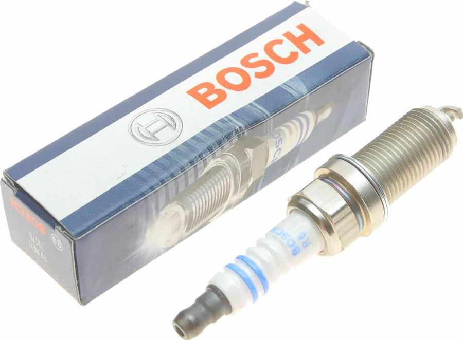 BOSCH 0 242 236 694 - Aizdedzes svece adetalas.lv