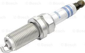 BOSCH 0 242 236 605 - Aizdedzes svece adetalas.lv