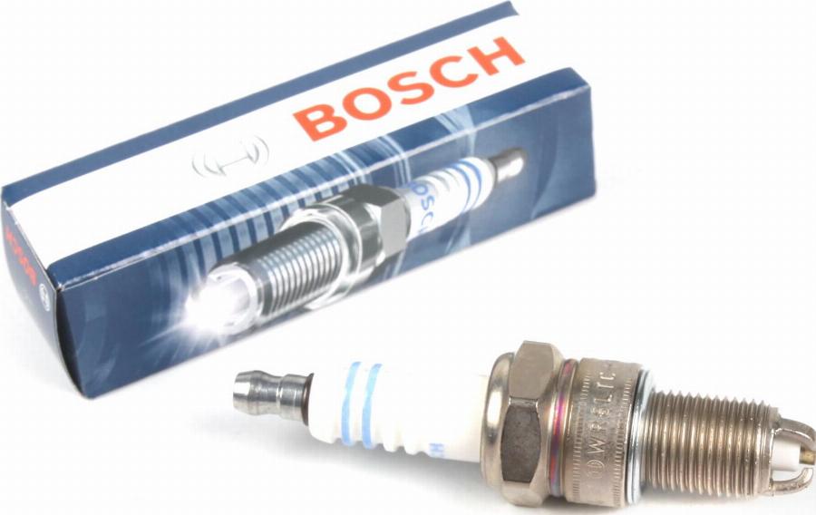 BOSCH 0 242 229 658 - Aizdedzes svece adetalas.lv