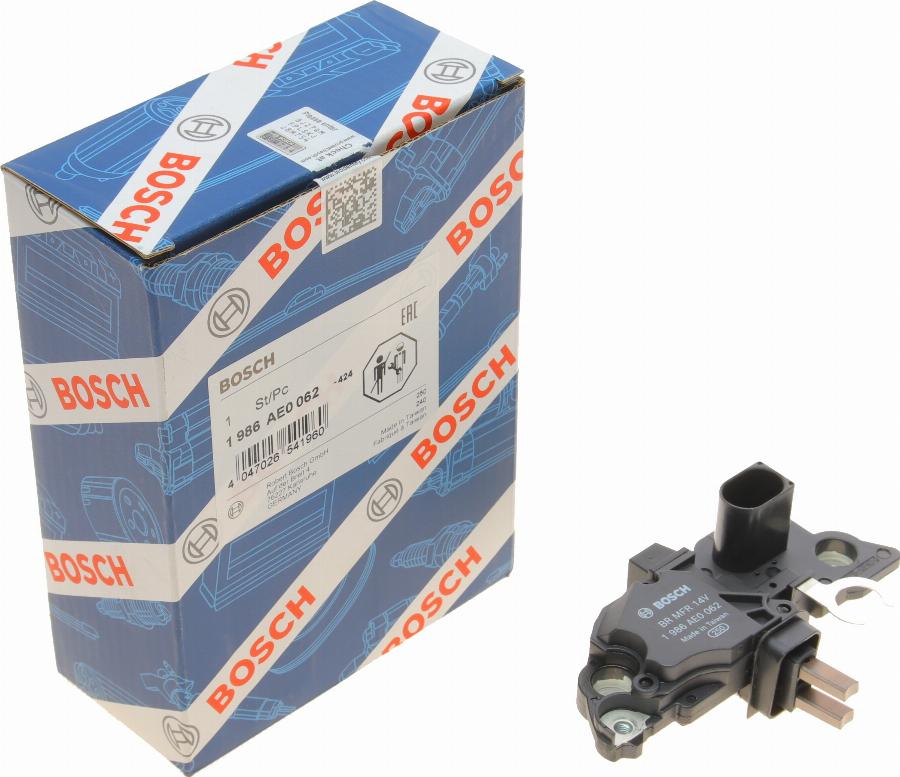 BOSCH 1 986 AE0 062 - Ģeneratora sprieguma regulators adetalas.lv