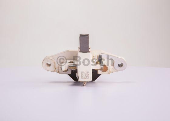 BOSCH 1 197 311 028 - Ģeneratora sprieguma regulators adetalas.lv