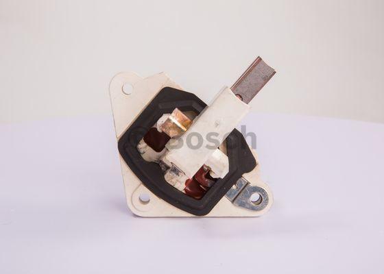 BOSCH 1 197 311 316 - Ģeneratora sprieguma regulators adetalas.lv