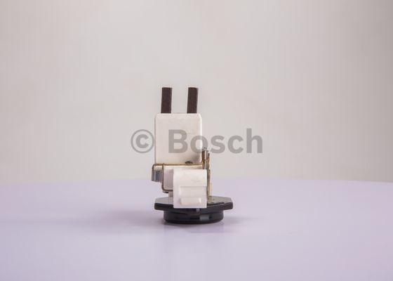 BOSCH 1 197 311 212 - Ģeneratora sprieguma regulators adetalas.lv