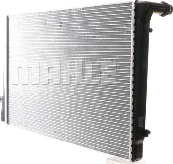 MAHLE CR 1395 000S - Radiators, Motora dzesēšanas sistēma adetalas.lv