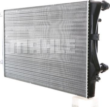 MAHLE CR 761 000S - Radiators, Motora dzesēšanas sistēma adetalas.lv