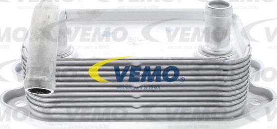 Vemo V95-60-0008 - Eļļas radiators, Motoreļļa adetalas.lv