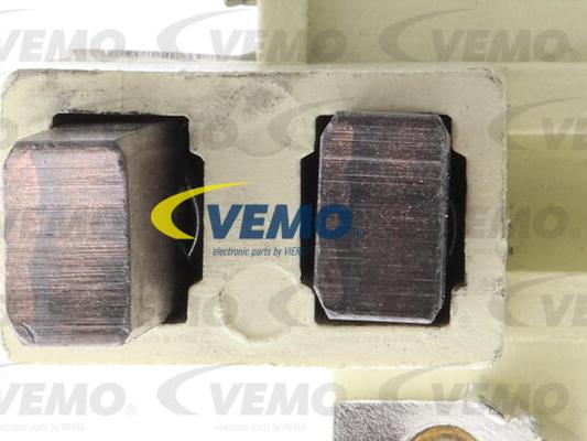 Vemo V10-77-0001 - Ģeneratora sprieguma regulators adetalas.lv